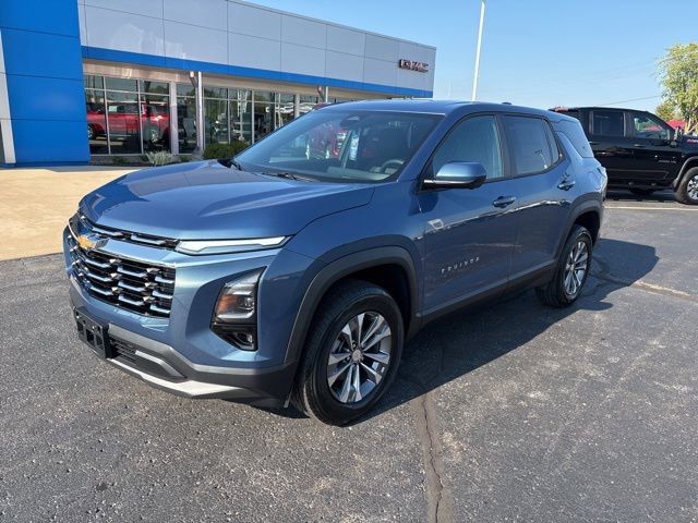 2026 Chevrolet Equinox LT photo 2