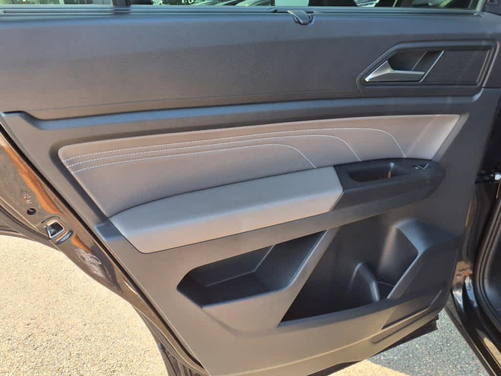 2022 Volkswagen Atlas V6 SE Technology photo 12
