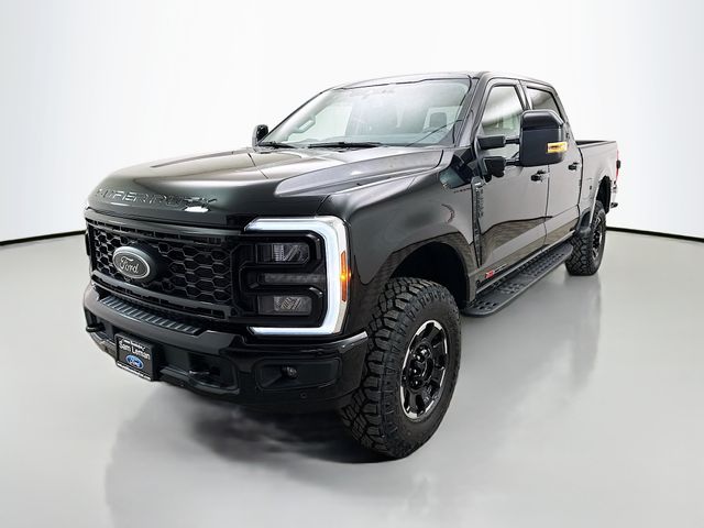 2025 Ford F-250 photo 3