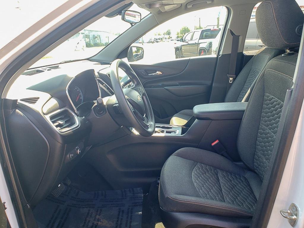 2018 Chevrolet Equinox LT photo 10