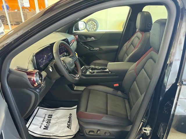 2026 Chevrolet Equinox RS photo 3