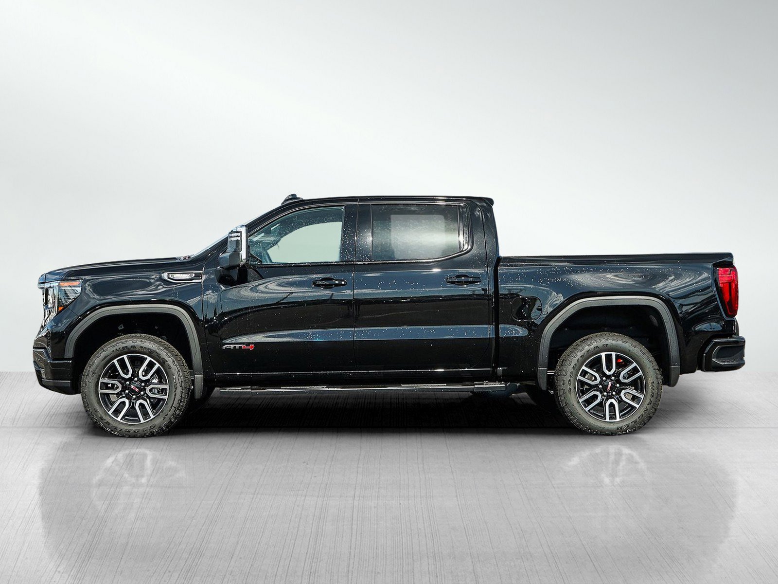 2026 Gmc Sierra 1500 AT4 photo 3