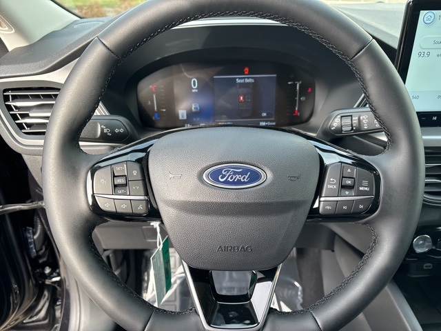 2025 Ford Escape Plug-In Hybrid photo 18