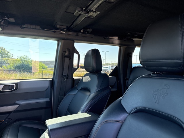 2023 Ford Bronco Badlands photo 12