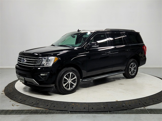2020 Ford Expedition XLT photo 2