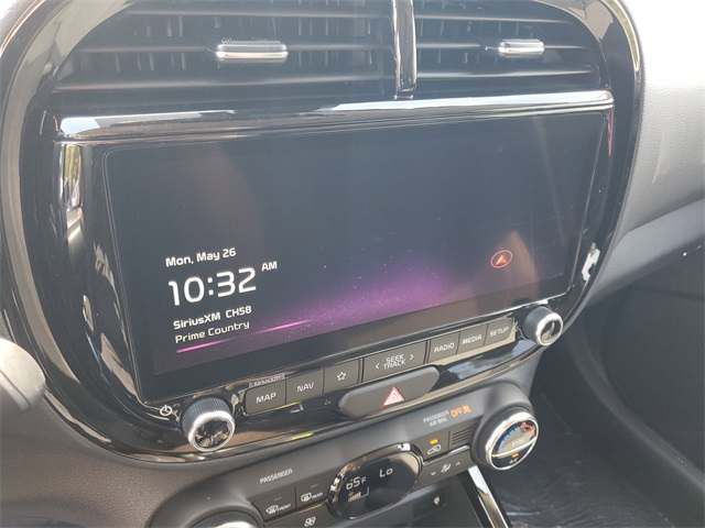 2025 Kia Soul GT-Line photo 16