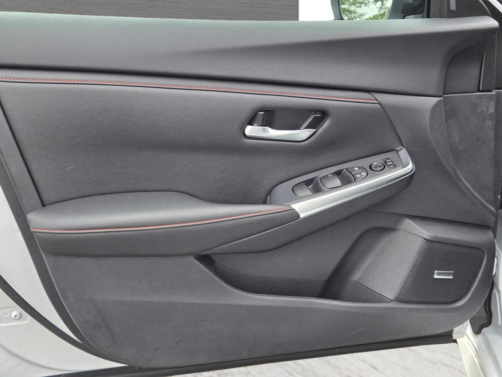 2025 Nissan Sentra SR photo 28
