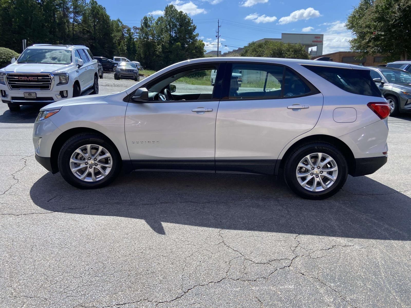 2018 Chevrolet Equinox LS photo 23