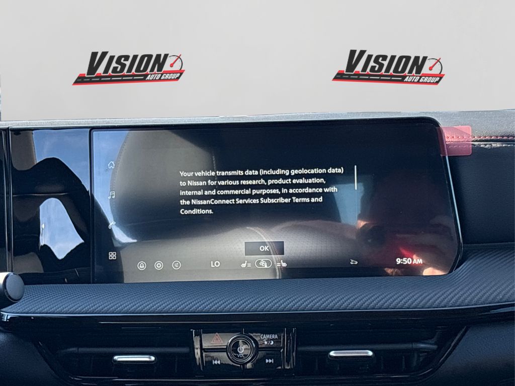2026 Nissan Kicks SR photo 15