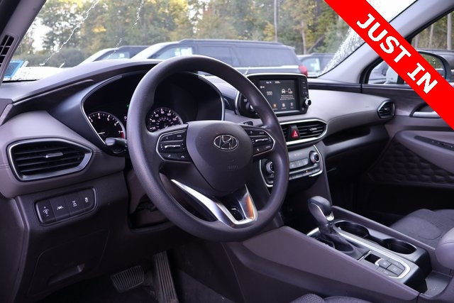 2020 Hyundai Santa Fe SE photo 11