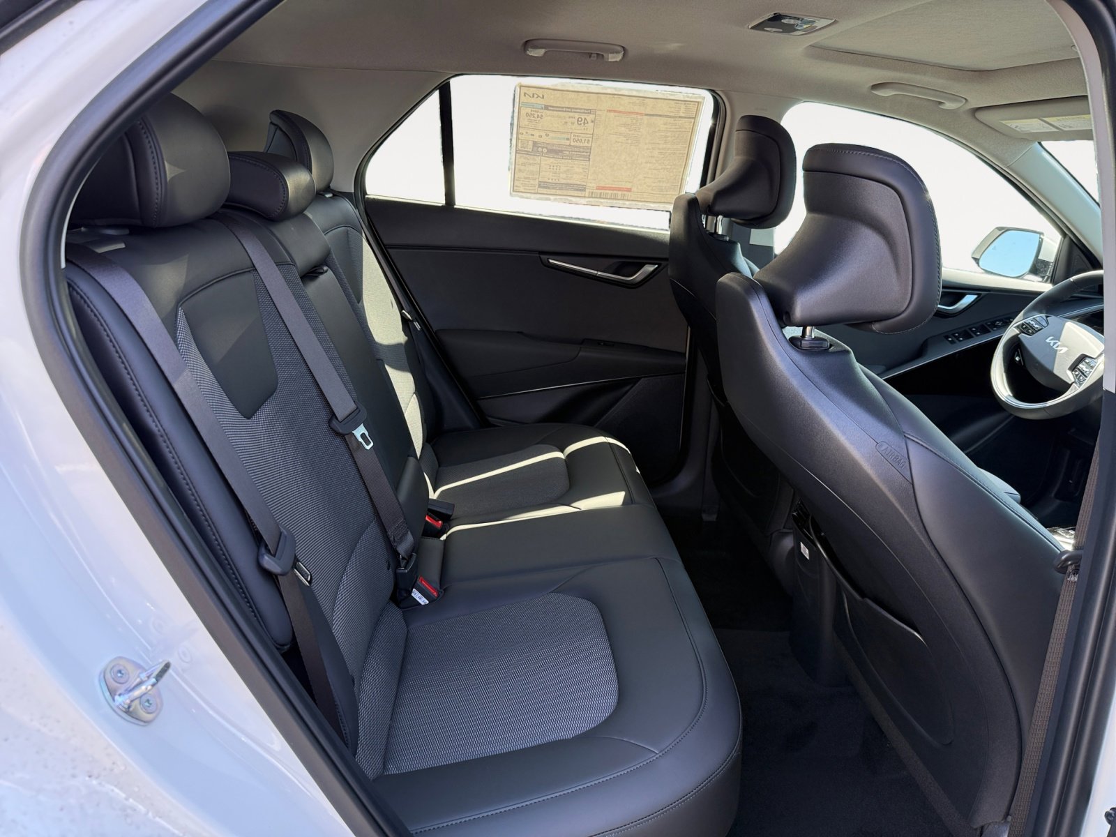2025 Kia Niro EX Touring photo 16