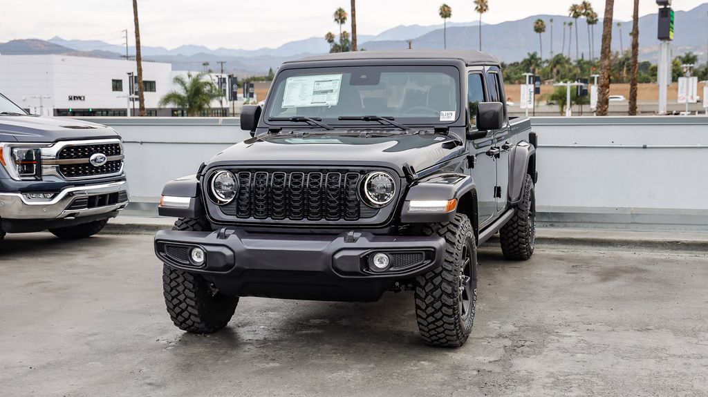 2025 Jeep Gladiator Willys photo 4