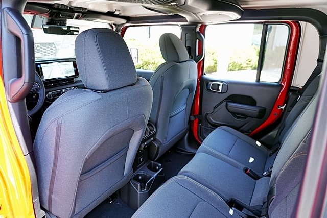 New 2025 Firecracker Red Clear-Coat Exterior Paint Jeep Sport S image 21