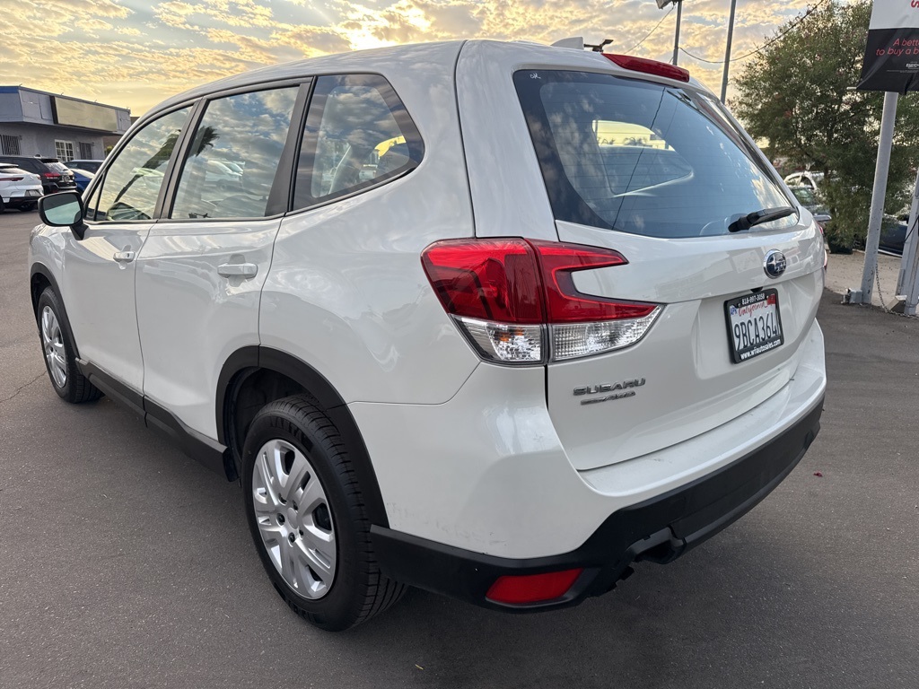 2022 Subaru Forester Base photo 3
