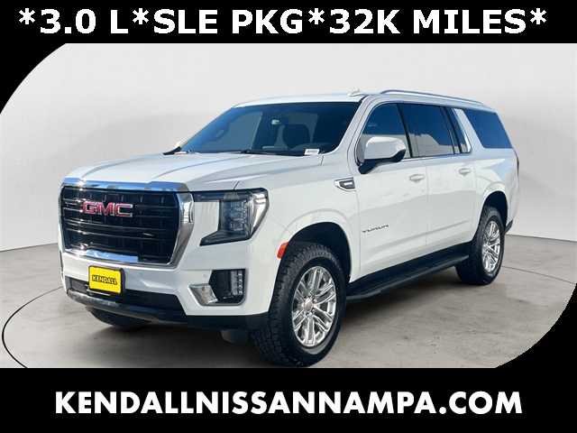 2023 GMC Yukon XL SLE's photo