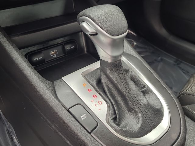 2023 Kia Forte LXS photo 19