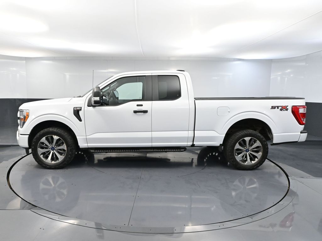 2022 Ford F-150 XL STX photo 4
