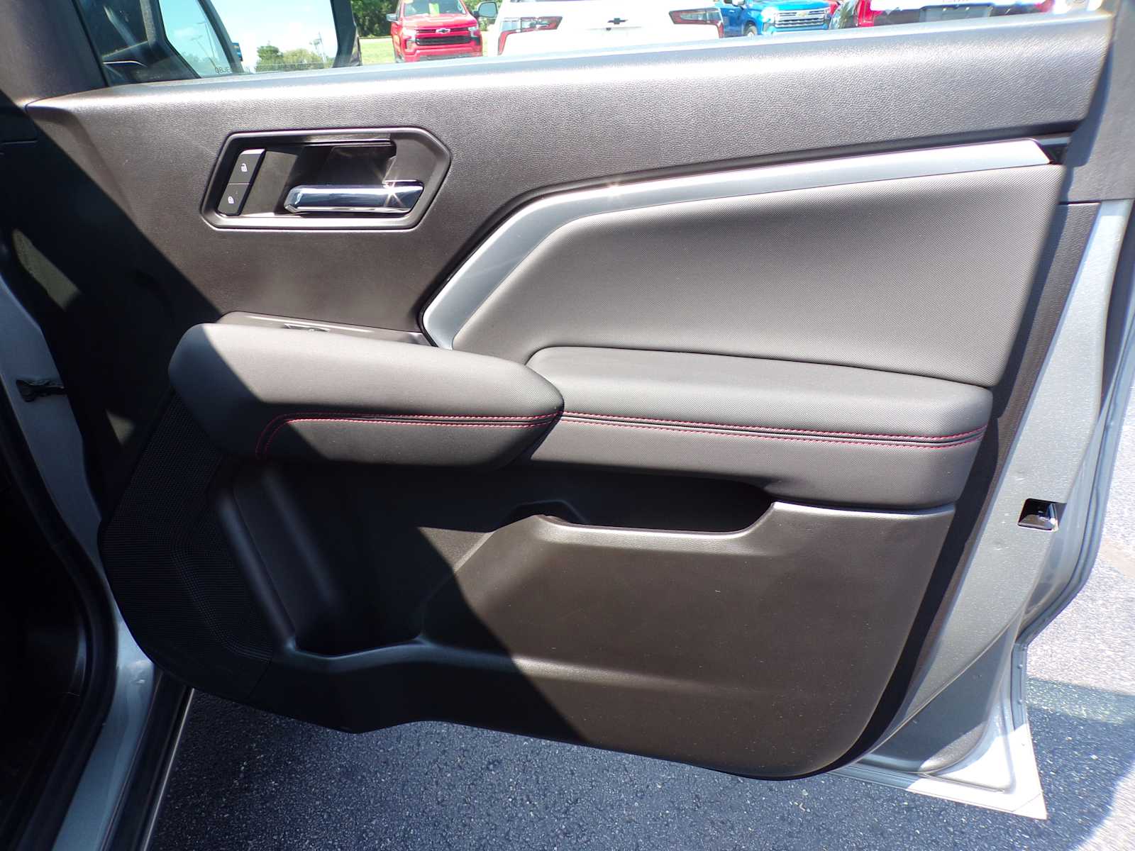 2023 Chevrolet Colorado Z71 photo 16