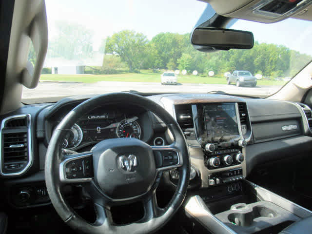 2019 Ram 1500 Laramie photo 5