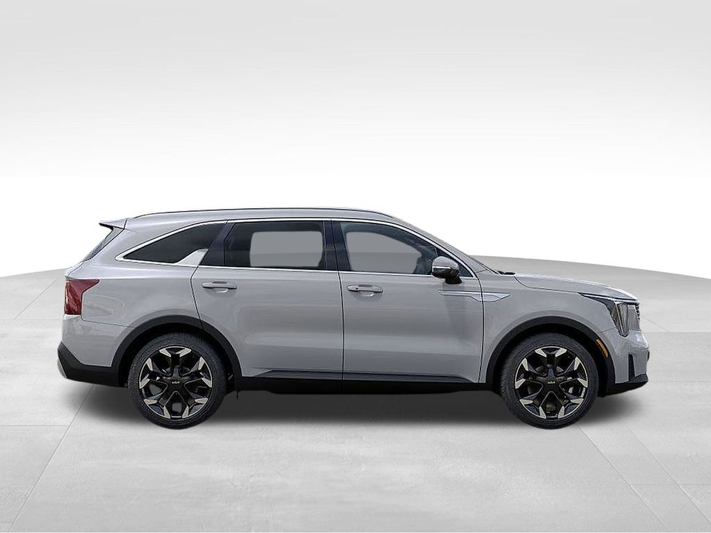 2026 Kia Sorento EX photo 6