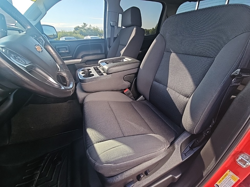 2018 Chevrolet Silverado 1500 LT photo 11