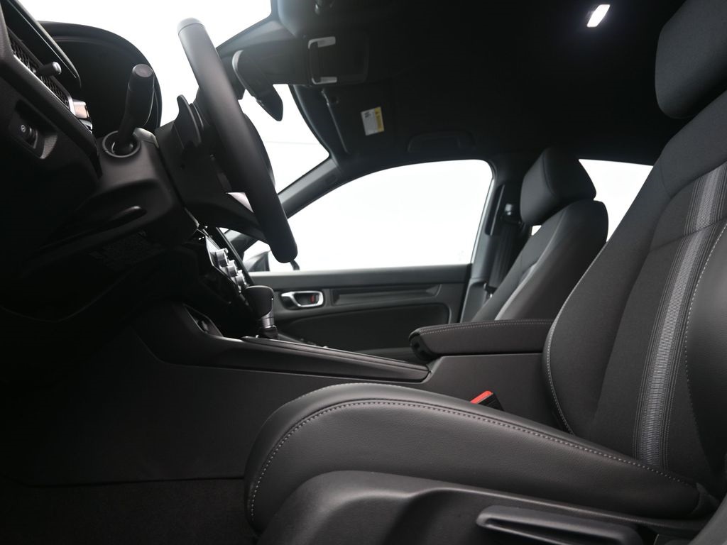 2025 Honda Civic Hatchback Sport photo 13