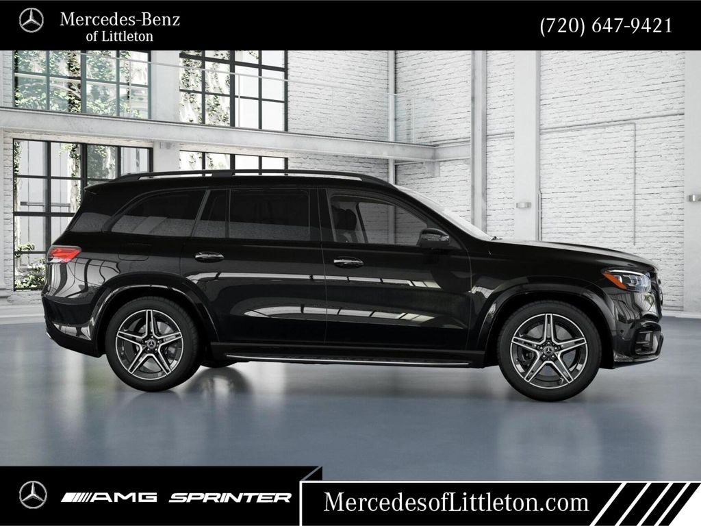 2026 Mercedes Benz GLS 450 4MATIC photo 12