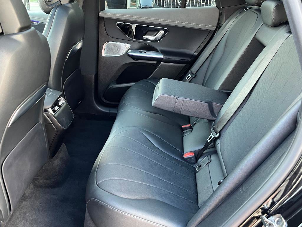 2024 Mercedes Benz EQE SUV 350 photo 19