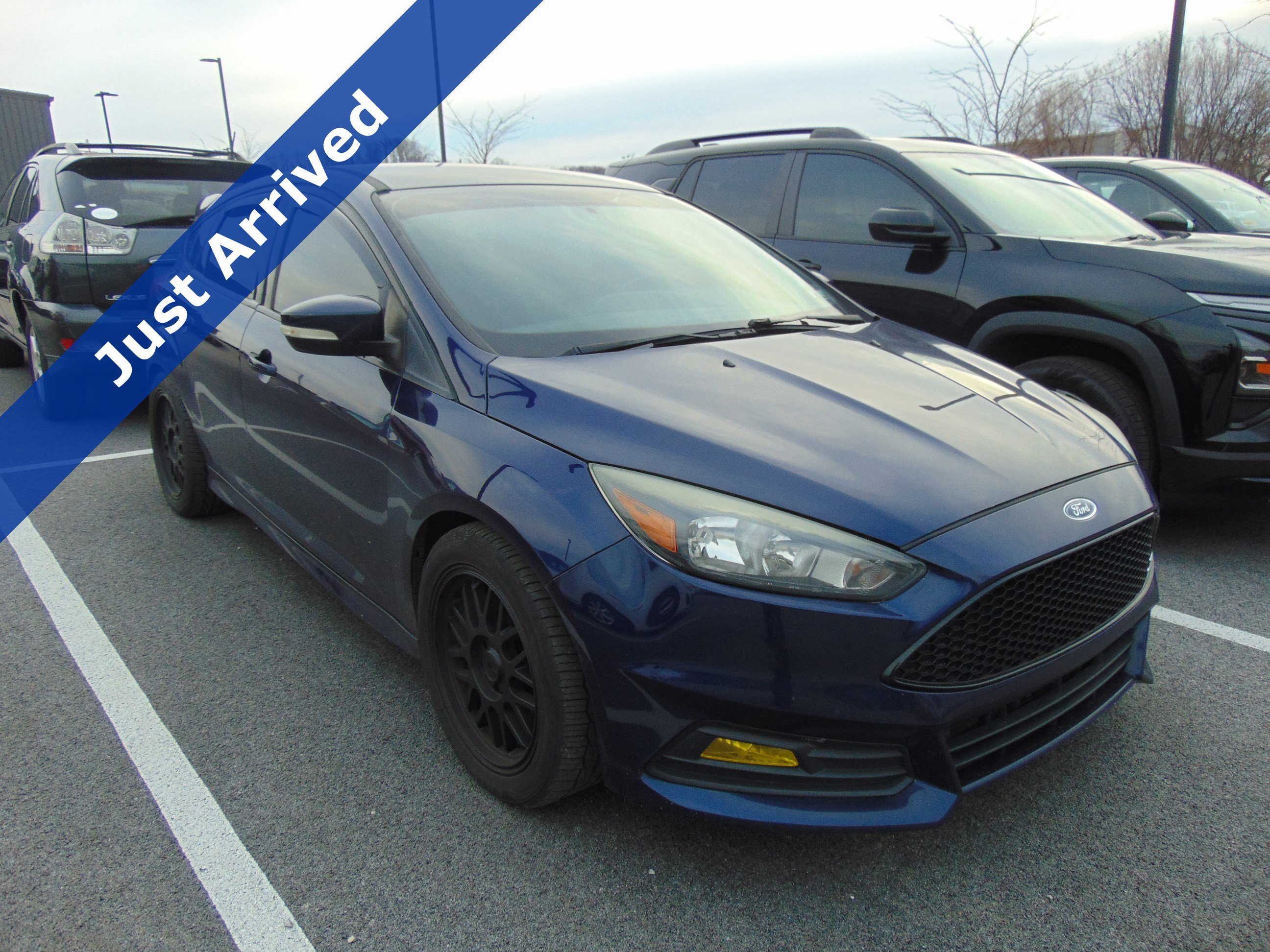 2016 Ford Focus ST's photo
