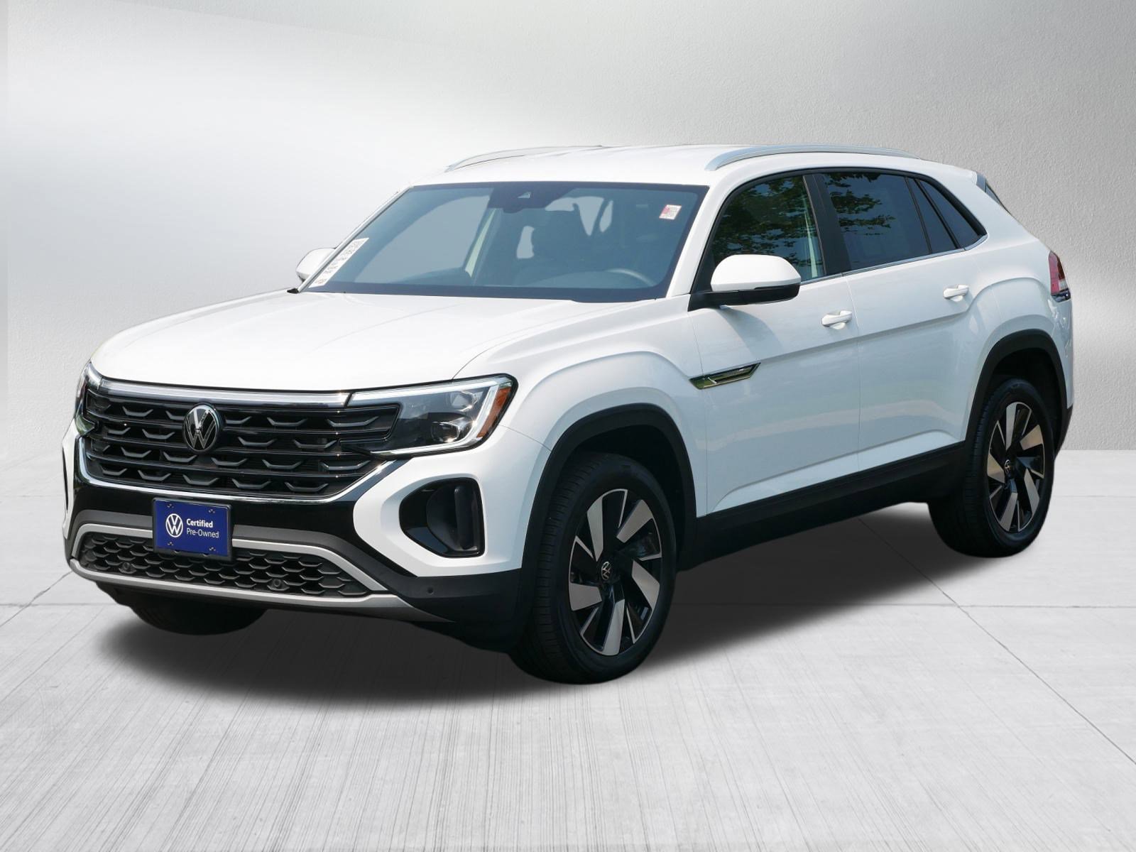 2024 Volkswagen Atlas Cross Sport SE Technology photo 3