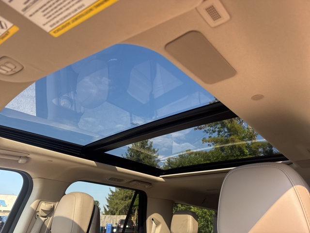 2024 Lincoln Navigator L Reserve photo 21