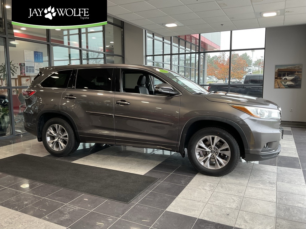 2016 Toyota Highlander LE Plus