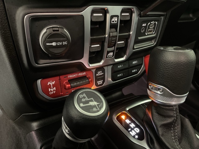 2025 Jeep Wrangler Rubicon Sport photo 30