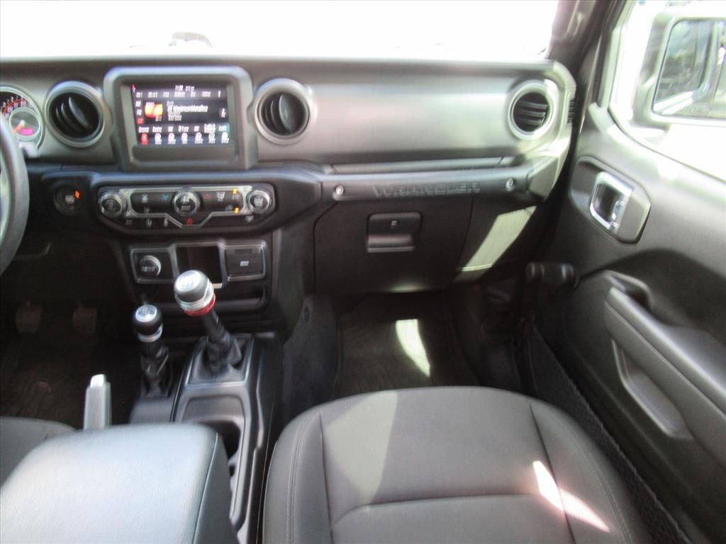 2022 Jeep Wrangler Unlimited Sport photo 13