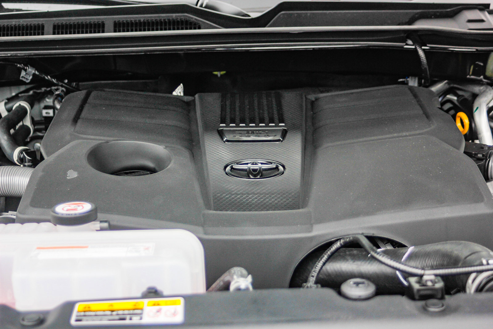 2025 Toyota Tundra Limited photo 26