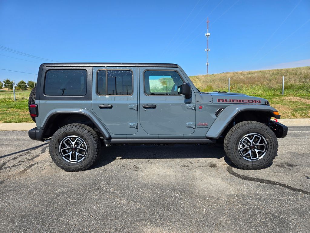2025 Jeep Wrangler Rubicon photo 2