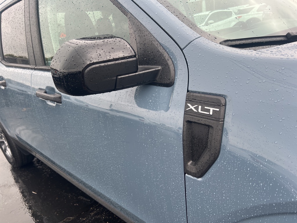 2025 Ford Maverick XLT photo 4