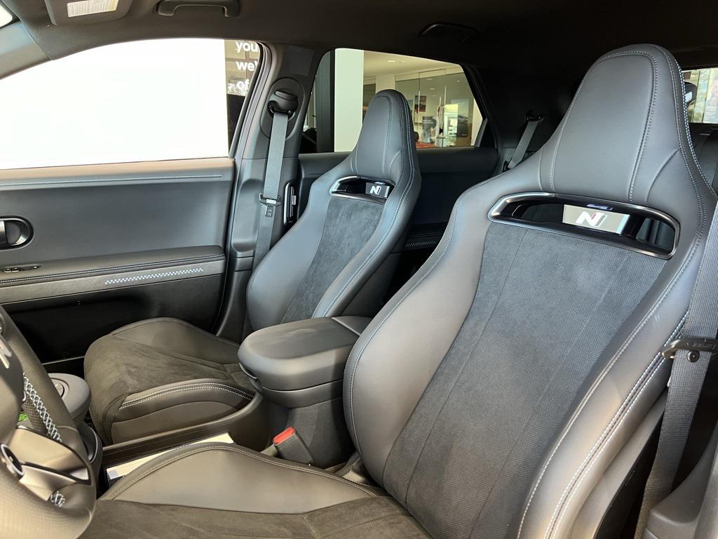 2025 Hyundai Ioniq 5 N photo 9