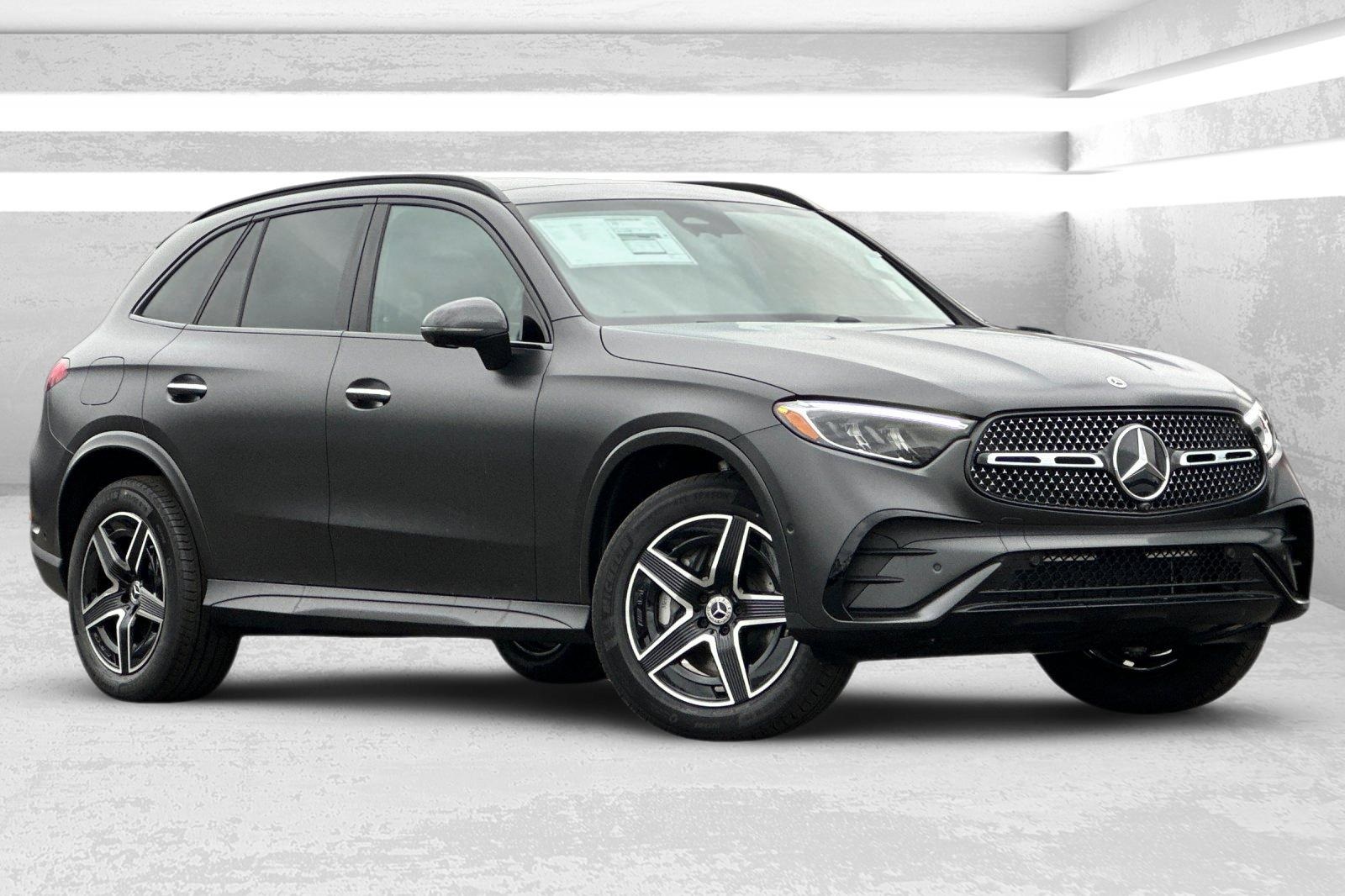 2026 Mercedes-Benz GLC Base's photo