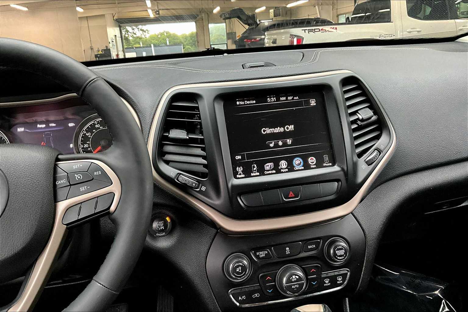 2014 Jeep Cherokee Limited photo 6