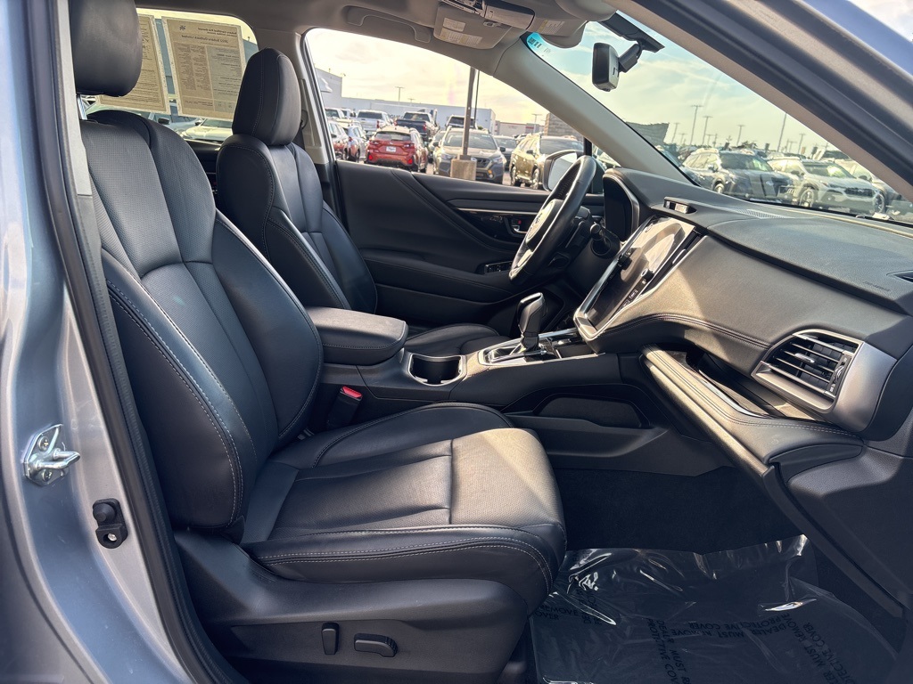 2022 Subaru Outback Limited photo 10