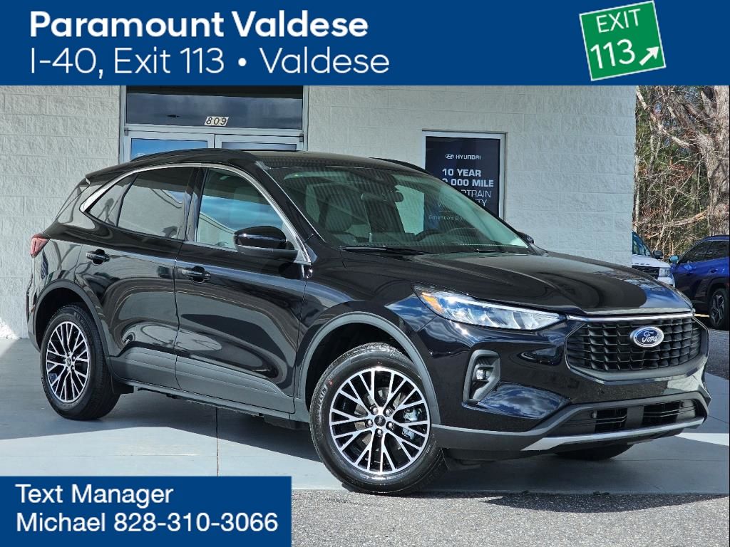 2024 Ford Escape PHEV's photo