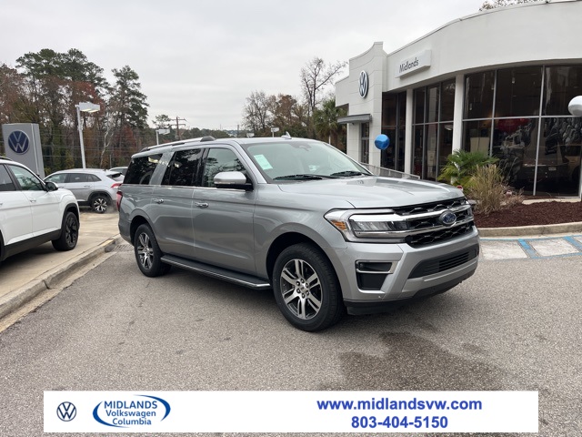 2023 Ford Expedition Limited's photo