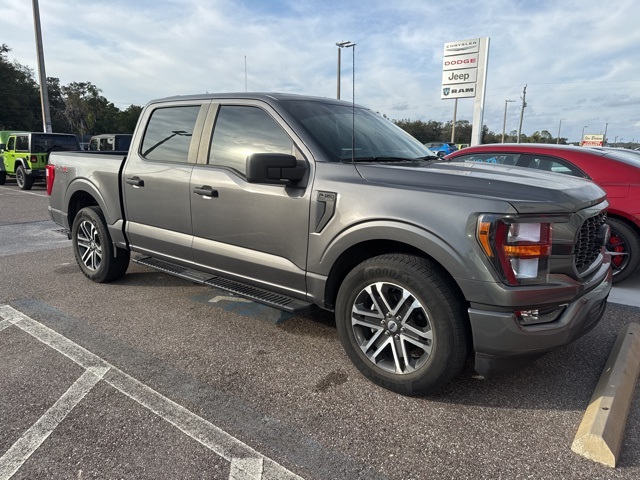 2023 Ford F-150 XL's photo