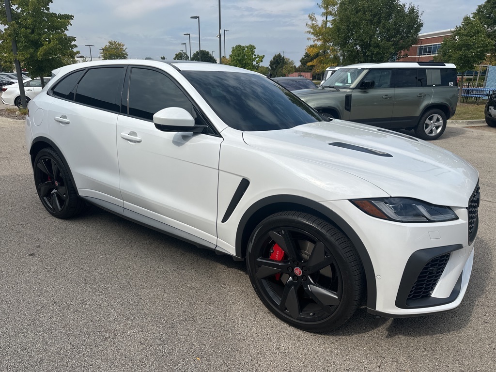 2023 Jaguar F-PACE SVR photo 16