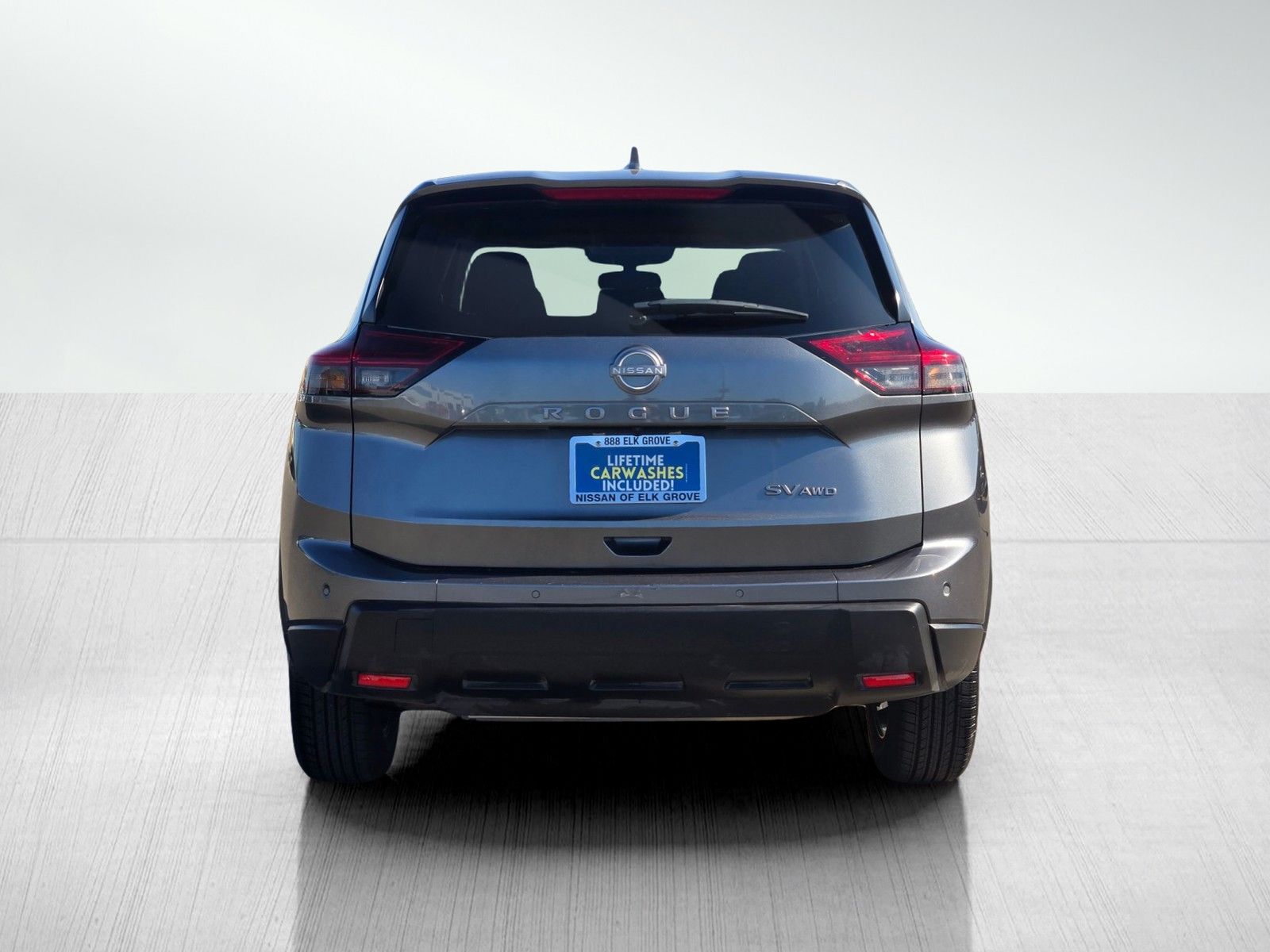 2024 Nissan Rogue SV photo 5
