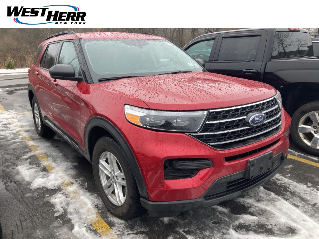 2021 Ford Explorer XLT's photo