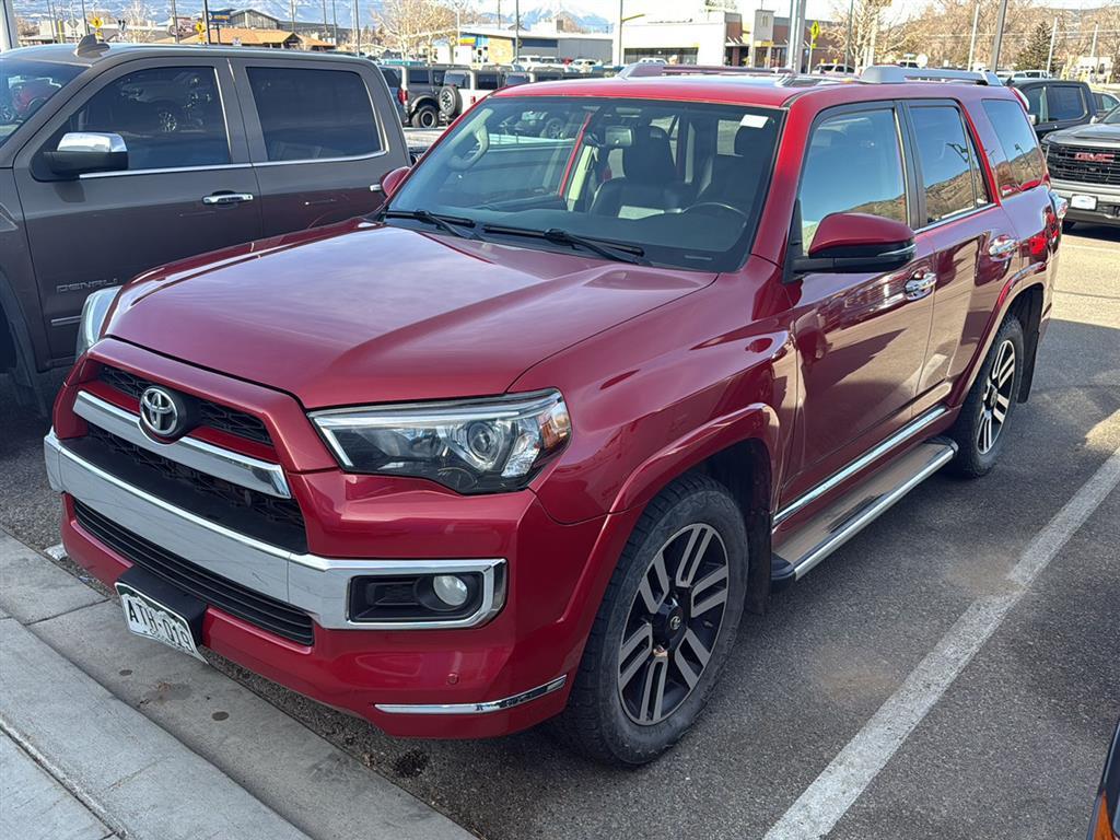 2014 Toyota 4Runner Limited's photo