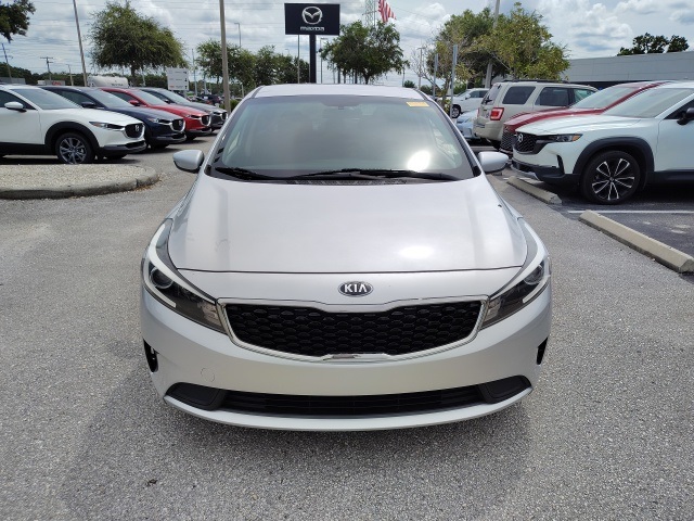 2018 Kia Forte LX Base photo 2