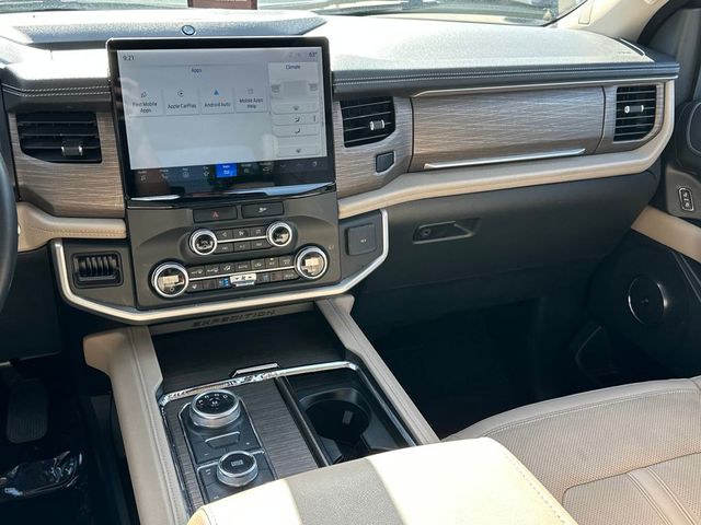 2023 Ford Expedition Limited photo 19